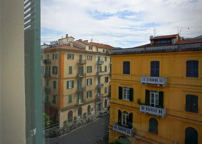 New Moon Rooms La Spezia